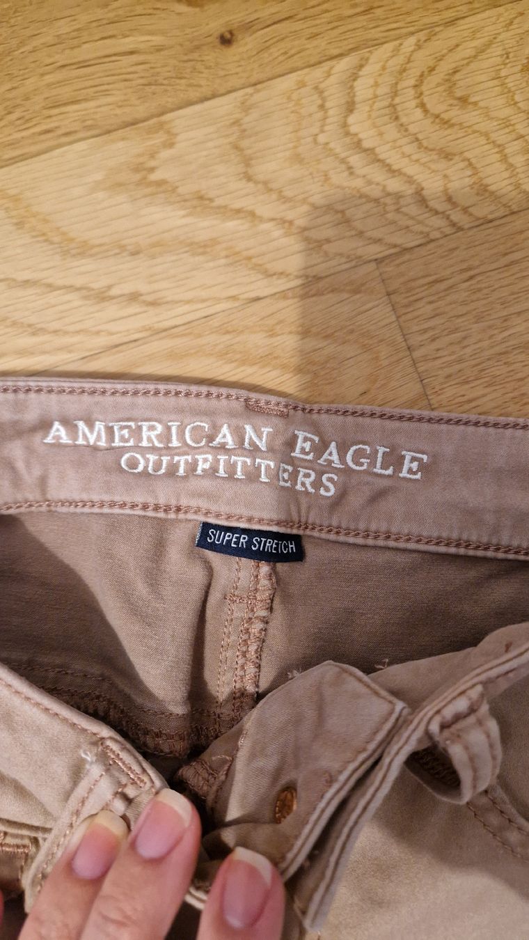 American Eagle Jeans: Jeans American Eagle Pink – Usato da Zug venduto da opo_cy5d 1