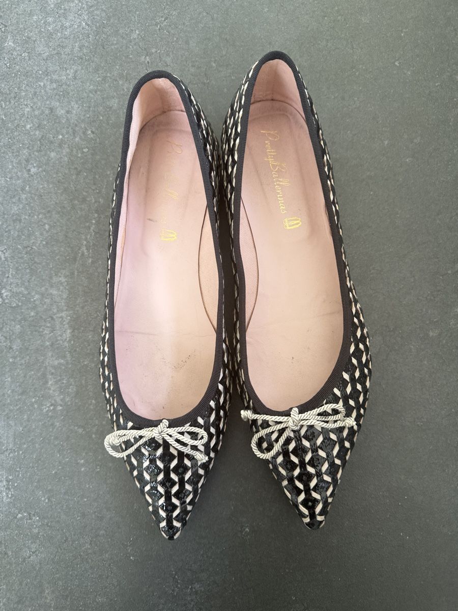 Damenschuhe: Pretty Ballerinas Gr. 42 schwarz-beige – Neu (gemäss Beschreibung) aus Muttenz von Winzaren