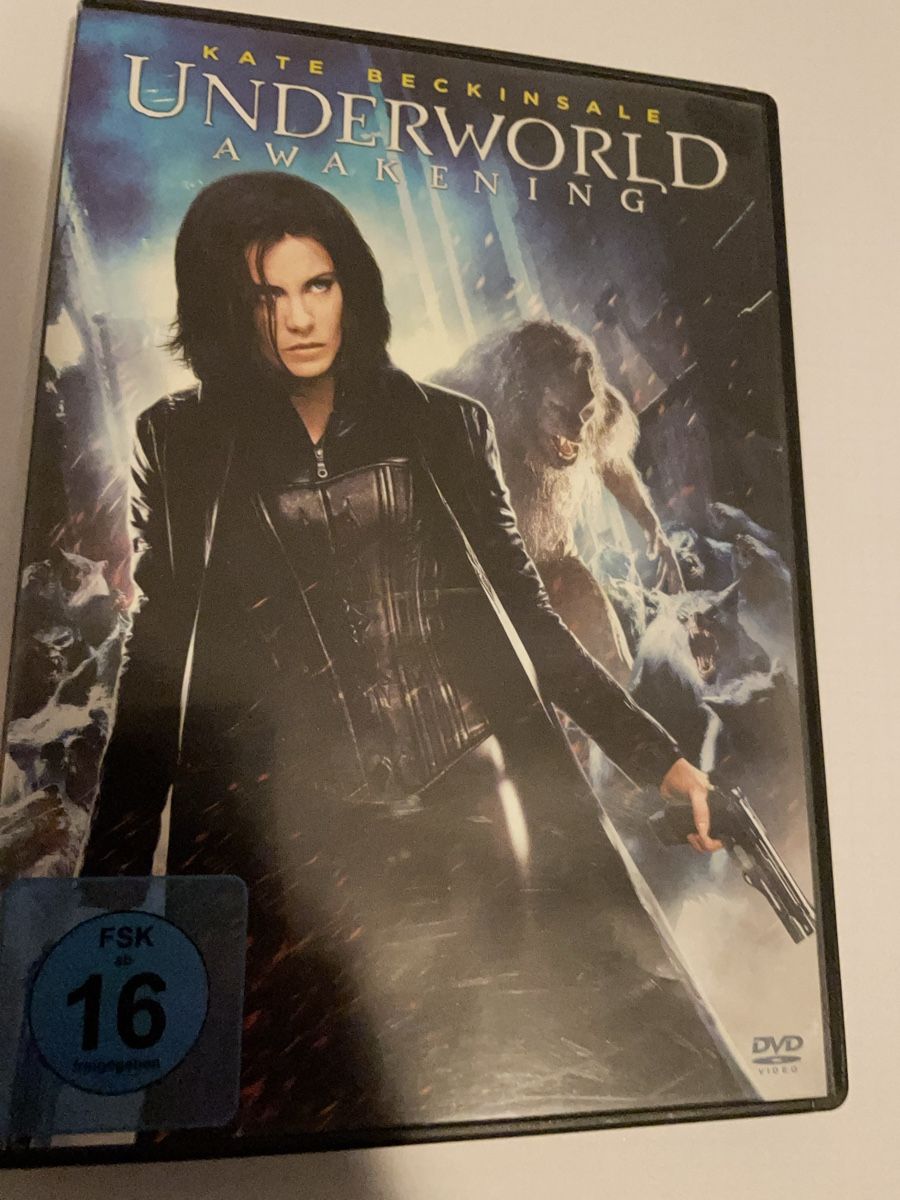Tutti i DVDs: Underworld-Awakening – Usato da Winterthur venduto da Cobraforce