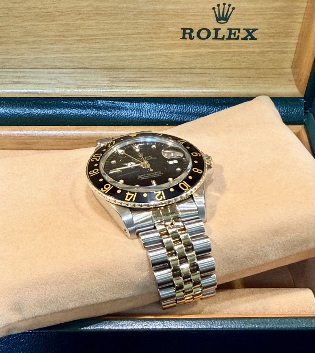 Rolex Uhren: Rolex GMT Master Nipple Dial Fullset 1982 – Gebraucht aus Zürich von WATCHROOM 3