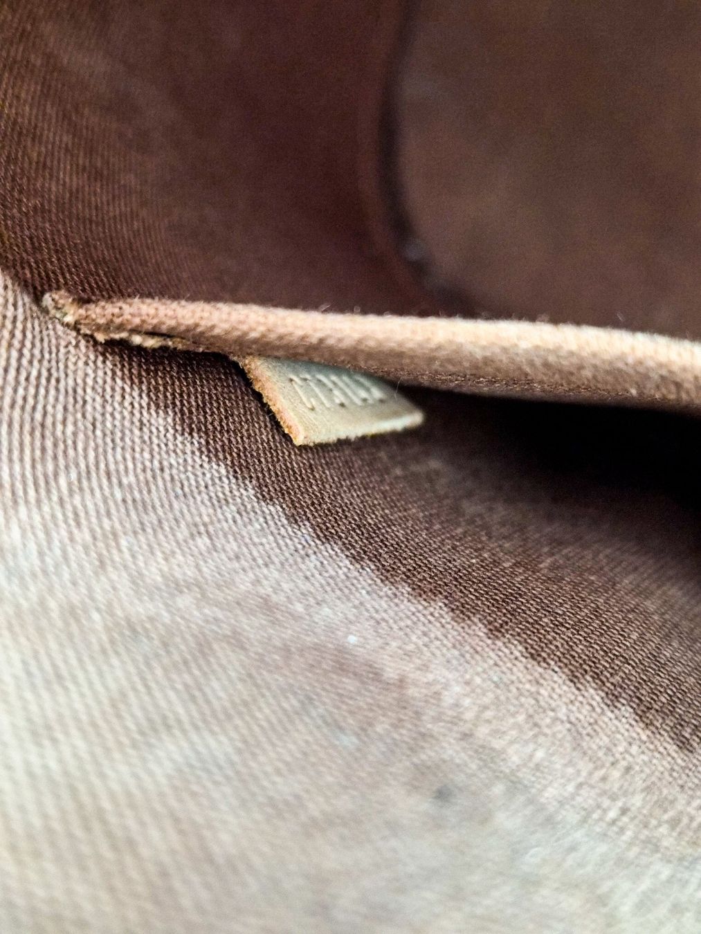 Louis Vuitton Taschen für Damen: Louis Vuitton Alma PM Monogram - Ikonisches Stück - 2013 – Gebraucht aus Riddes von Grumpyrelie 8