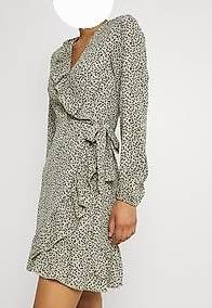 Vestiti: Kleid Only Grösse 36 - inkl. Versand CH  – Usato da Winterthur venduto da ste_jhr6 4