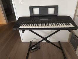 Keyboard PSR-SX700 zu verkaufen
