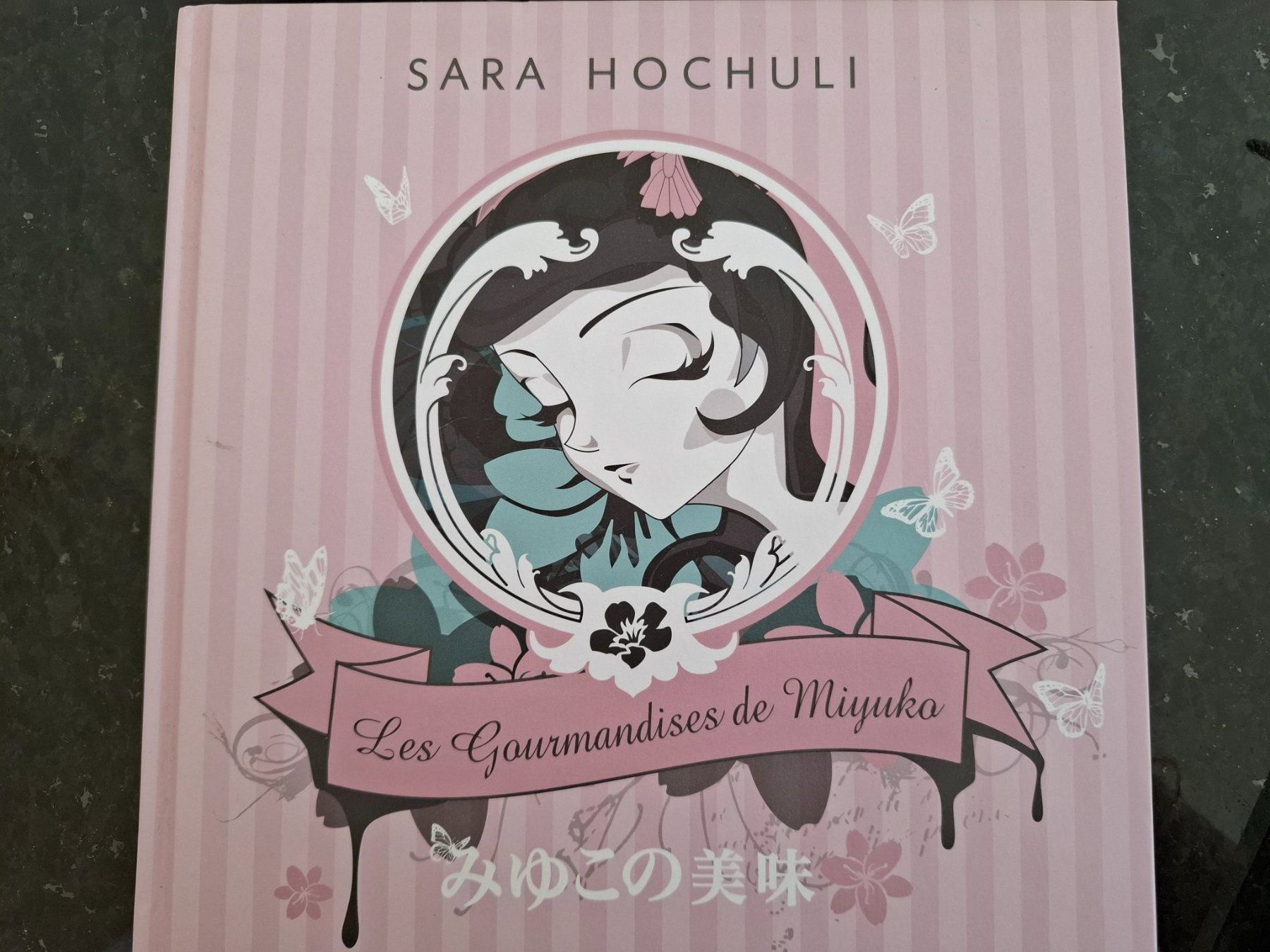 Libri: Sara Hochuli: Les Gourmandises de Miyuko, Backbuch – Usato da Grüningen venduto da jadranko