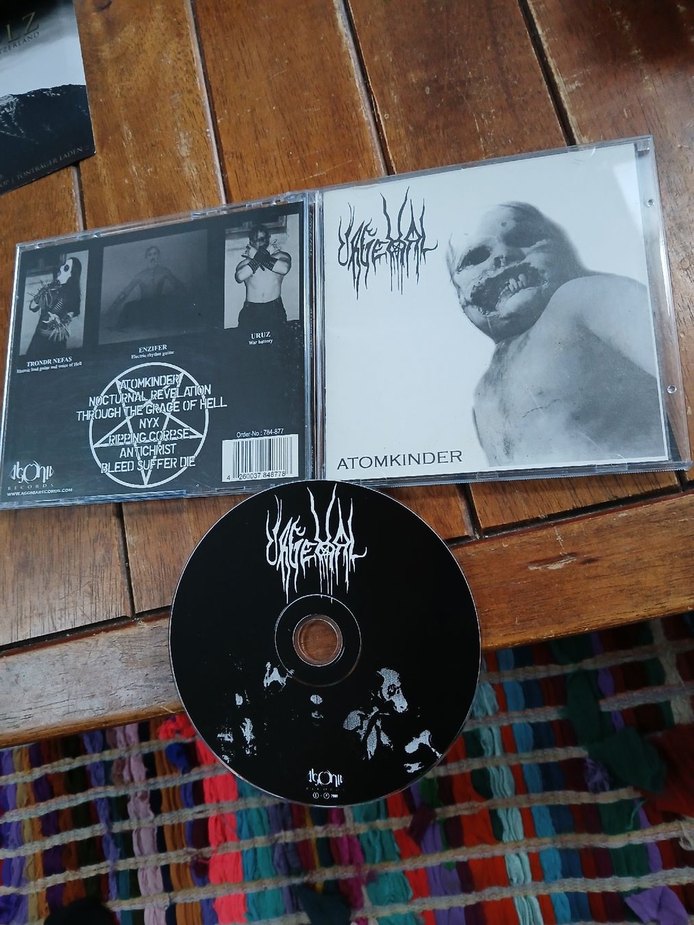 CDs: urgehal- atomkinder – Gebraucht aus St-Cergue von VeganWarrior