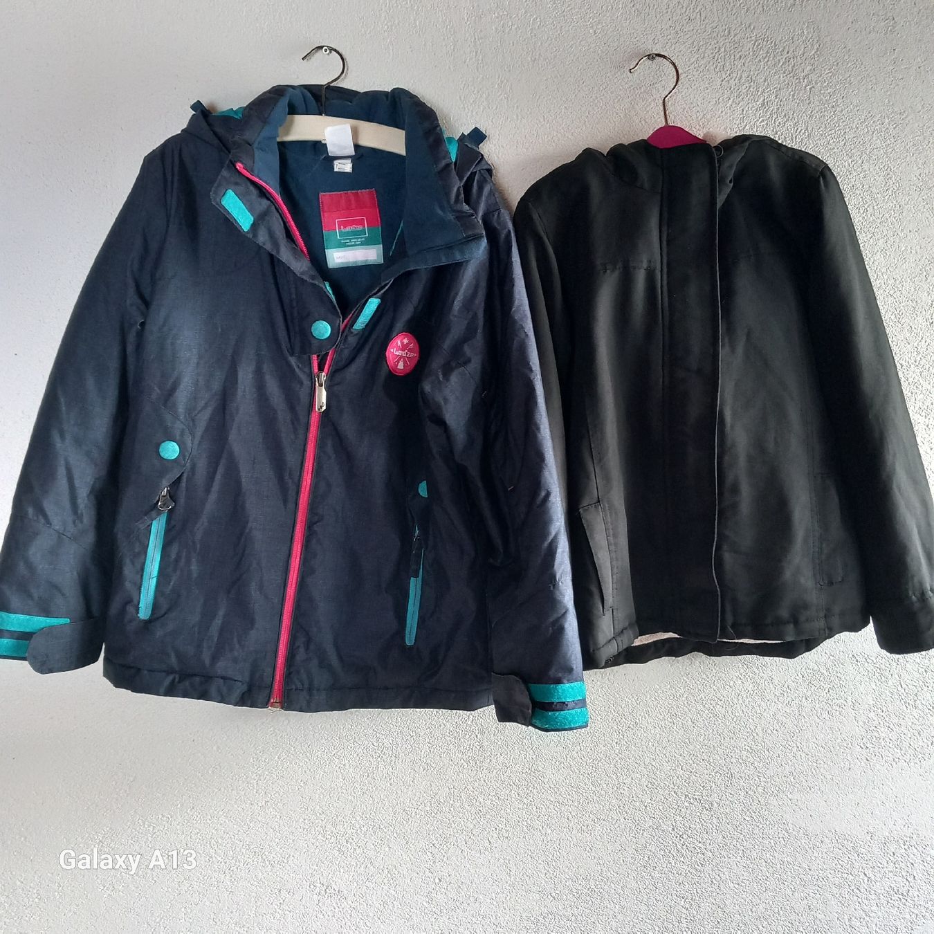 Lotti & Set di vestiti: Lot 2 vestes 10 ans – Usato da Courrendlin venduto da tititchoun
