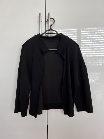 Schwarze Alltagsjacke