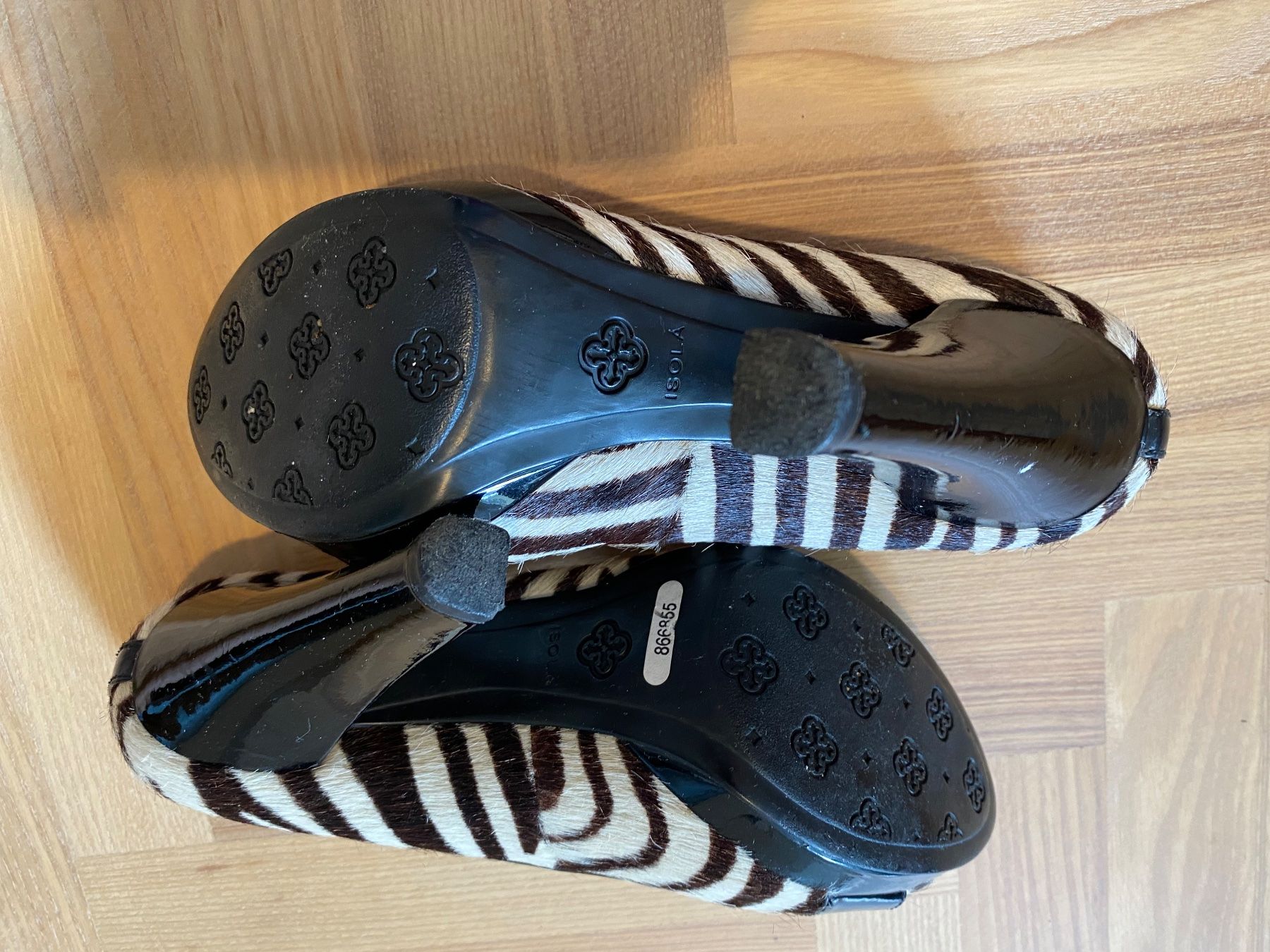 Scarpe da donna: Damenschuhe Pumps Zebra-Muster US Size 6 – Usato da Founex venduto da mpw_62nc 2