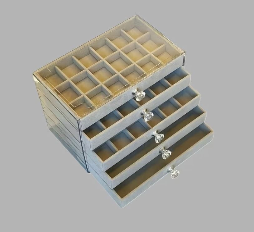 Portagioie: Schmuck Box mit 5 Schubladen (beige) – Nuovo e nell'imballaggio originale da Langenbruck venduto da Gumsi