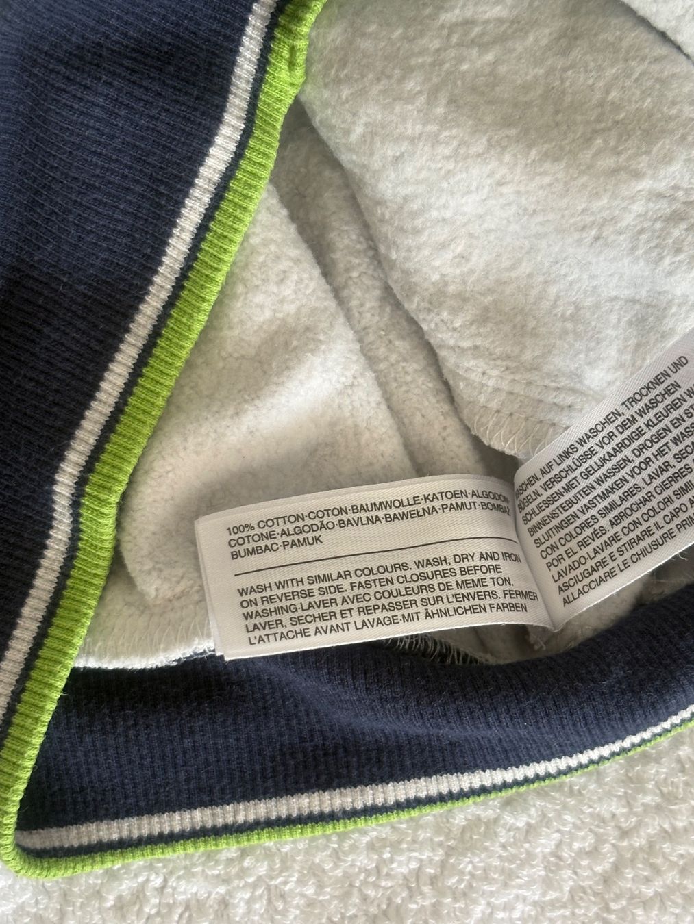 C&A Maglioni & Felpe: Pullover Jacke gr 104 Blau – Usato da Biel-Bienne venduto da Roserosse13 7