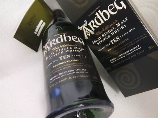 Bevande alcoliche: 1 Flasche Ardbeg 10 Jahre 46% – Nuovo e nell'imballaggio originale da Wöschnau venduto da Vinsale 2
