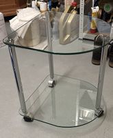 Beistelltisch Glas mit Rollen guter Zustand