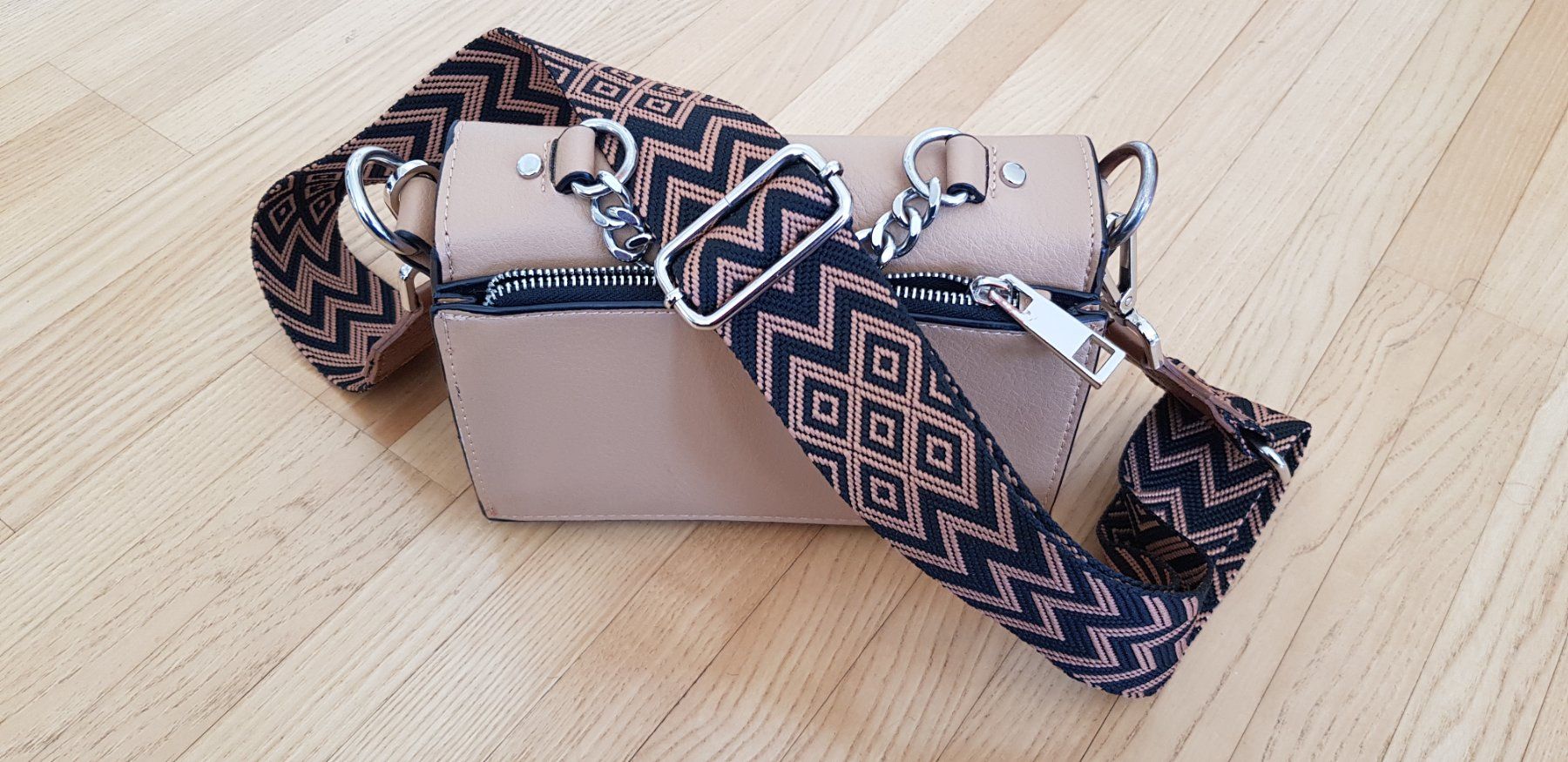 Zara Borse da donna: Handtasche mit Mustergurt – Usato da Eichberg venduto da Land-Ei