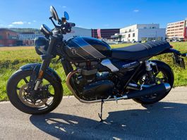 Triumph Speed Twin 900