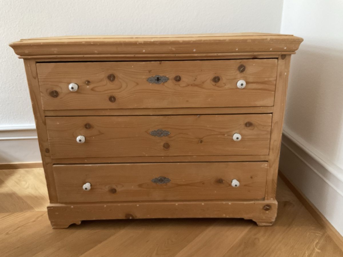 Commodes: Kommode – D'occasion à Basel par Raemschgi