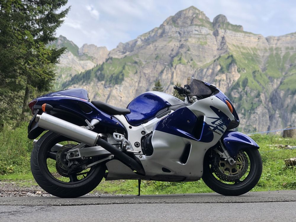 Suzuki Strada: Suzuki Hayabusa GSX1300R – Usato da Horgen venduto da Thenoah78 1
