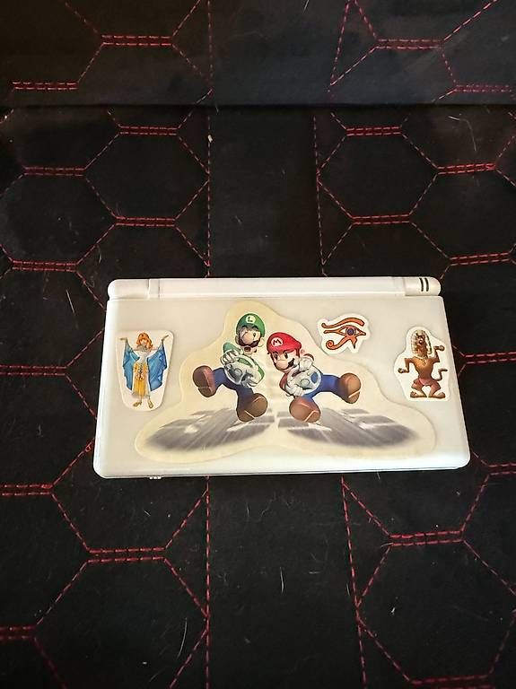 Nintendo Konsolen: Nintendo DS Lite – Gebraucht aus Le Brassus von pau_6yqn 1