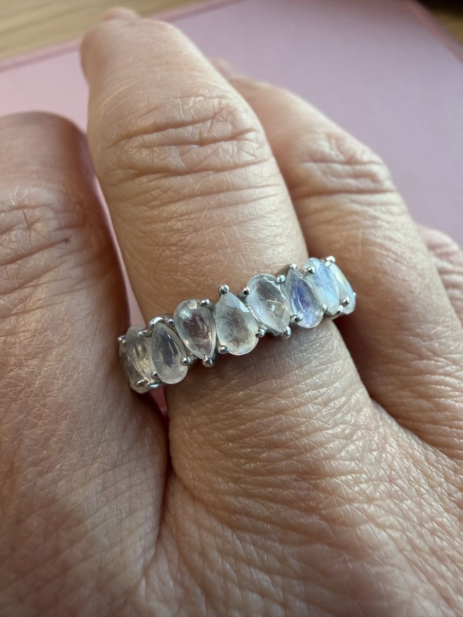 Olga Ribler Bagues: Ring mit Mondstein – Neuf (Voir description) à Kappel SO par Ydelfin