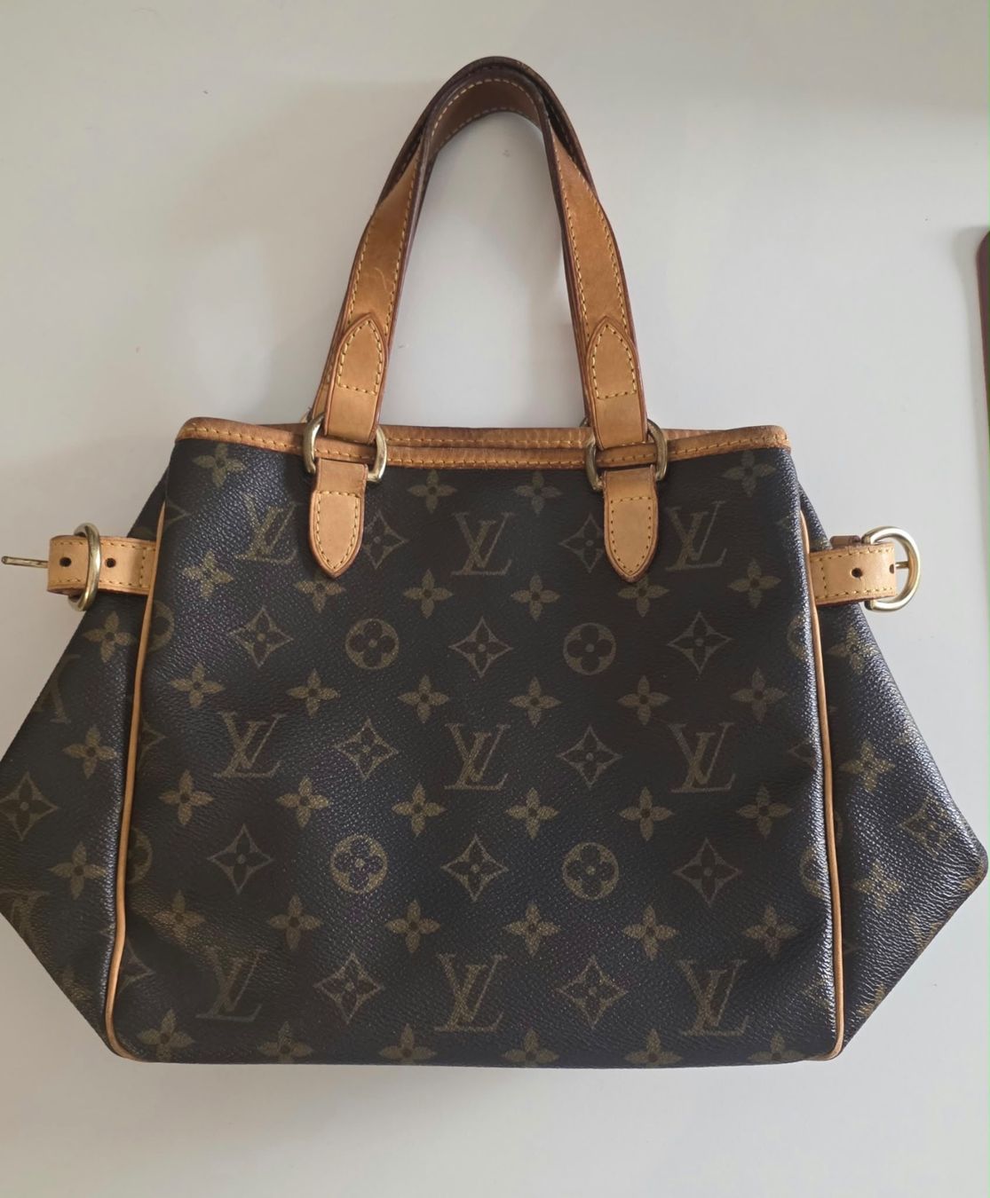 Louis Vuitton Taschen für Damen: Louis Vuitton Handtasche – Gebraucht aus Bern von Maximusibussi