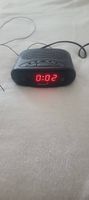 Kompakter Intertronic Radio-Wecker mit LED Anzeige