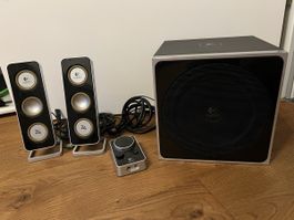Lautsprechersystem Logitech mit Subwoofer