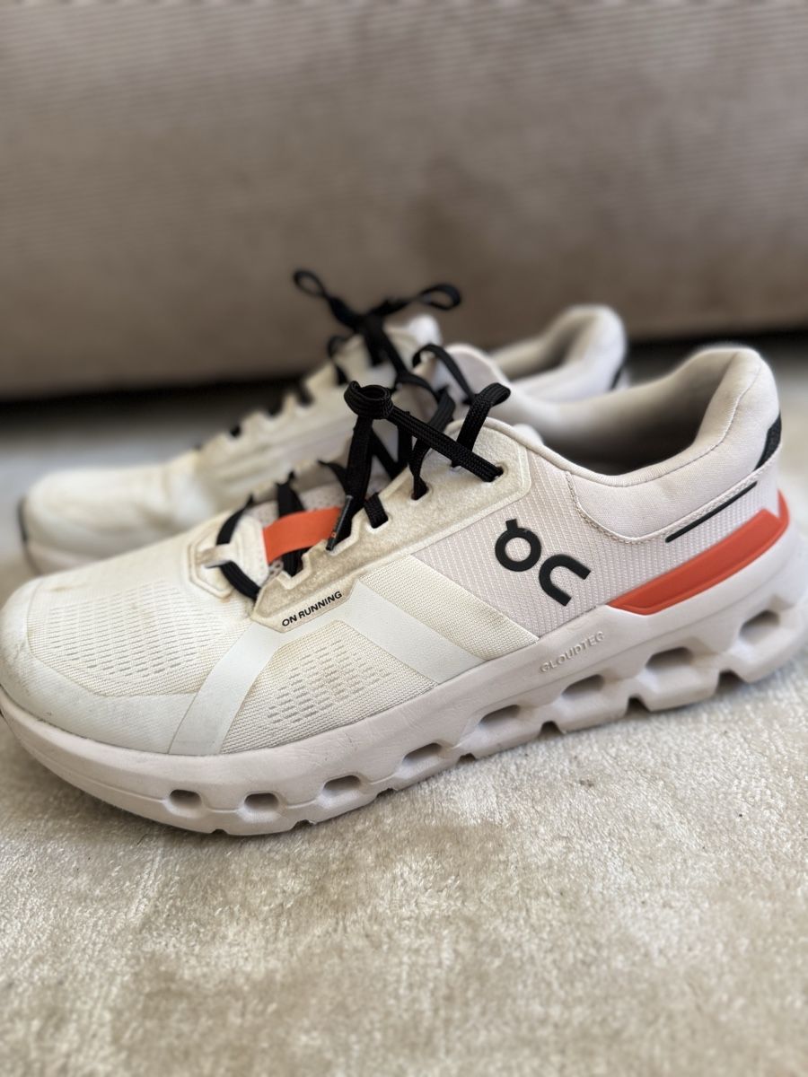 On Herrenschuhe: On Laufschuh (42.5) – Gebraucht aus Bern von Laufsport3000 2