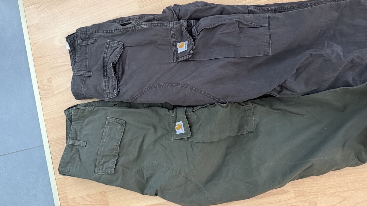 Carhartt Hosen: 2 x Carharrt Cargo Pants – Gebraucht aus Kilchberg ZH von King_Arth 1