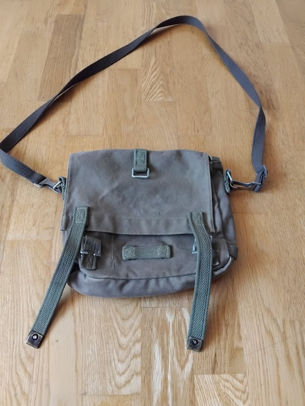 Borse: Tasche – Usato da Nuglar venduto da jentel