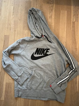 Toller warmer Nike kapuzen pullover M