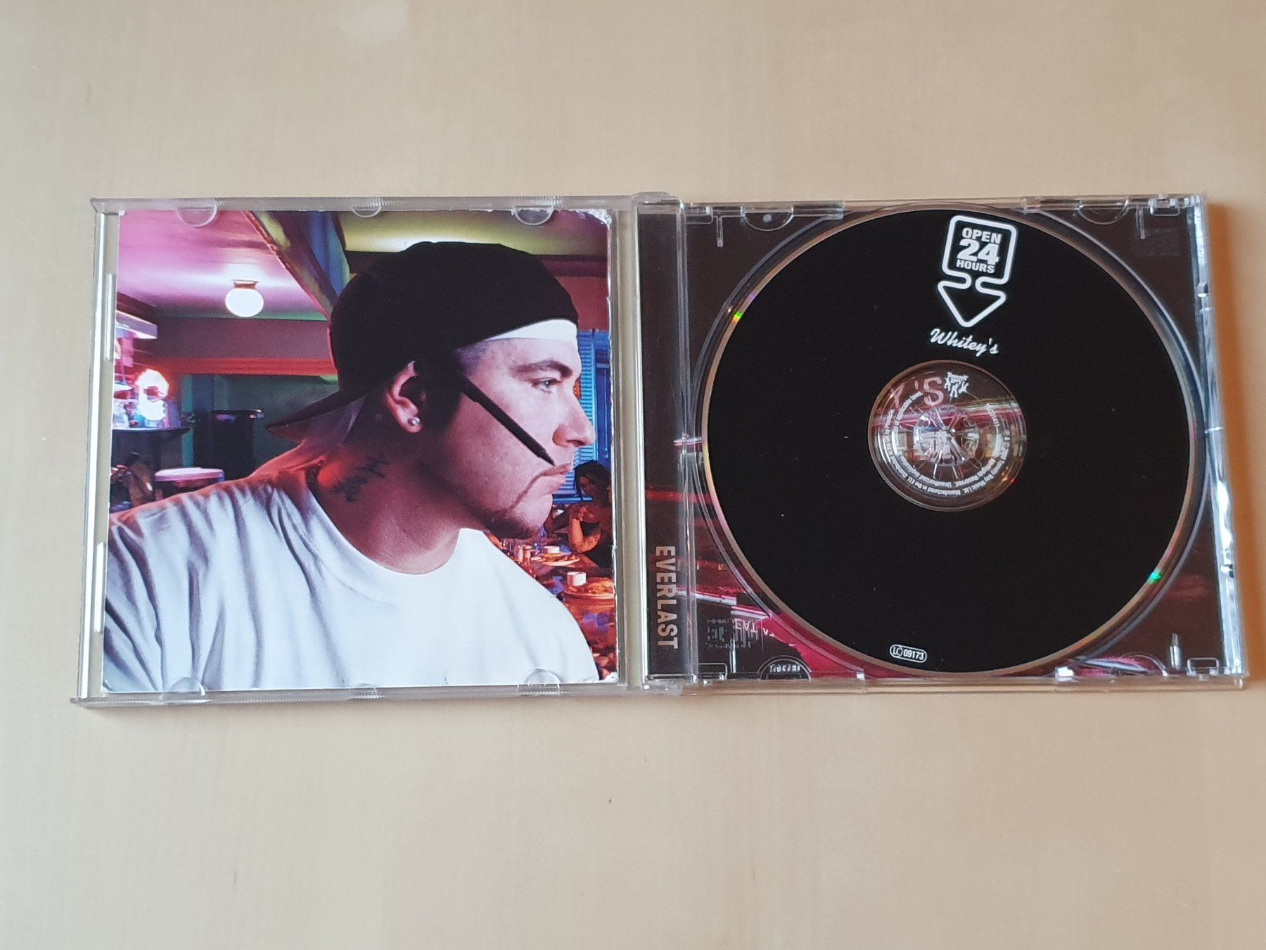 CDs: Everlast eat at Whitey's – D'occasion à Stansstad par collectorsshop 2