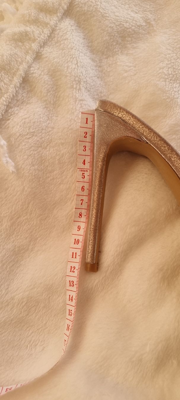 Scarpe da donna: Exklusive High Heels – handgefertigt – Nuovo (secondo la descrizione) da Vaduz venduto da has_lbl2 9
