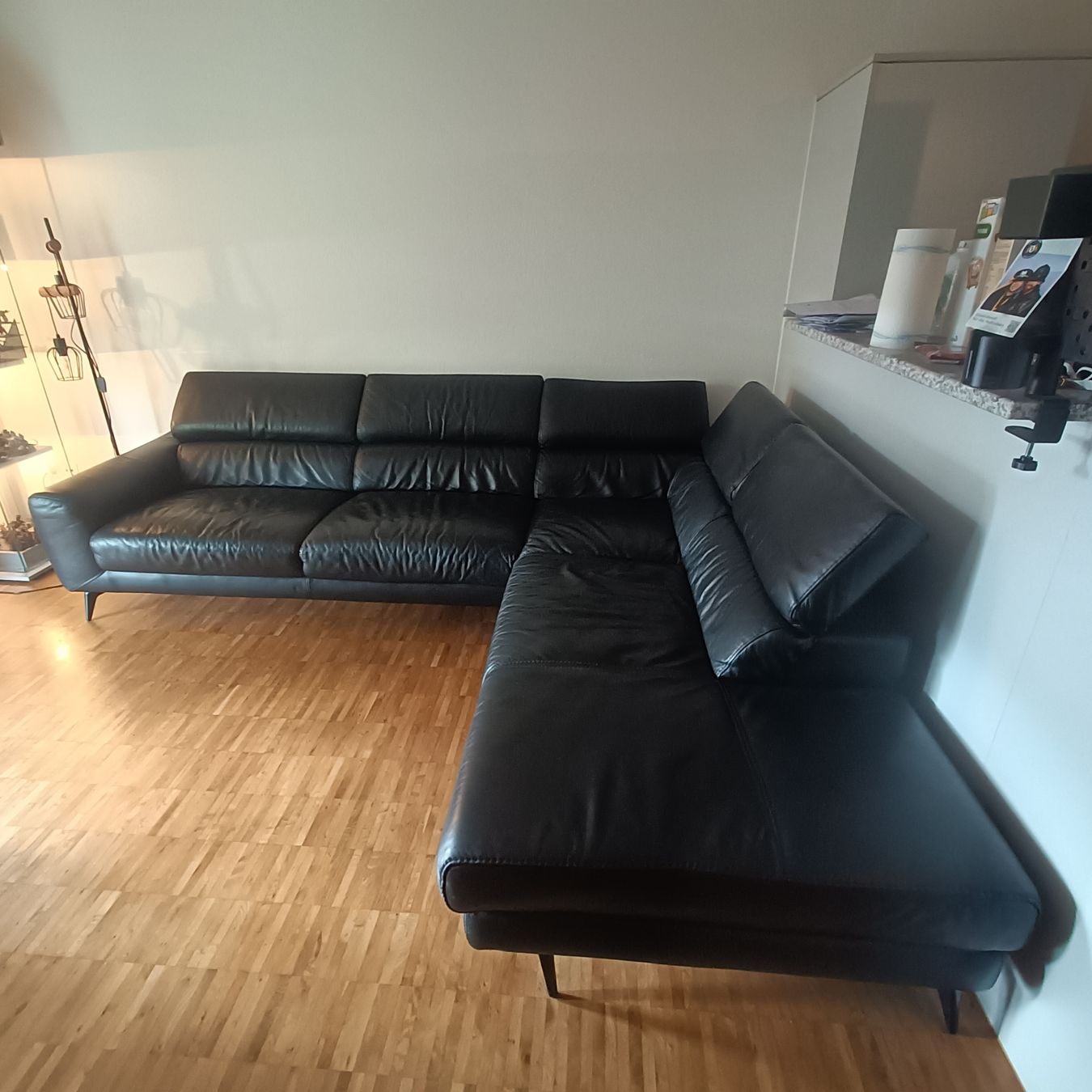 Divani: Echtleder Sofa schwarz, extrem gut gepflegt – Usato da Rheinfelden venduto da FloakaGlare 1