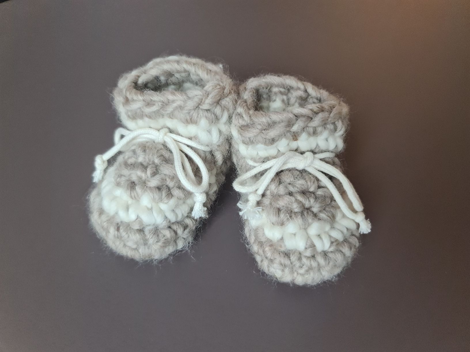 Scarpe per ragazzi: Babyschuhe aus Schafwolle und Echtleder – Nuovo (secondo la descrizione) da Uster venduto da Cruleye 4