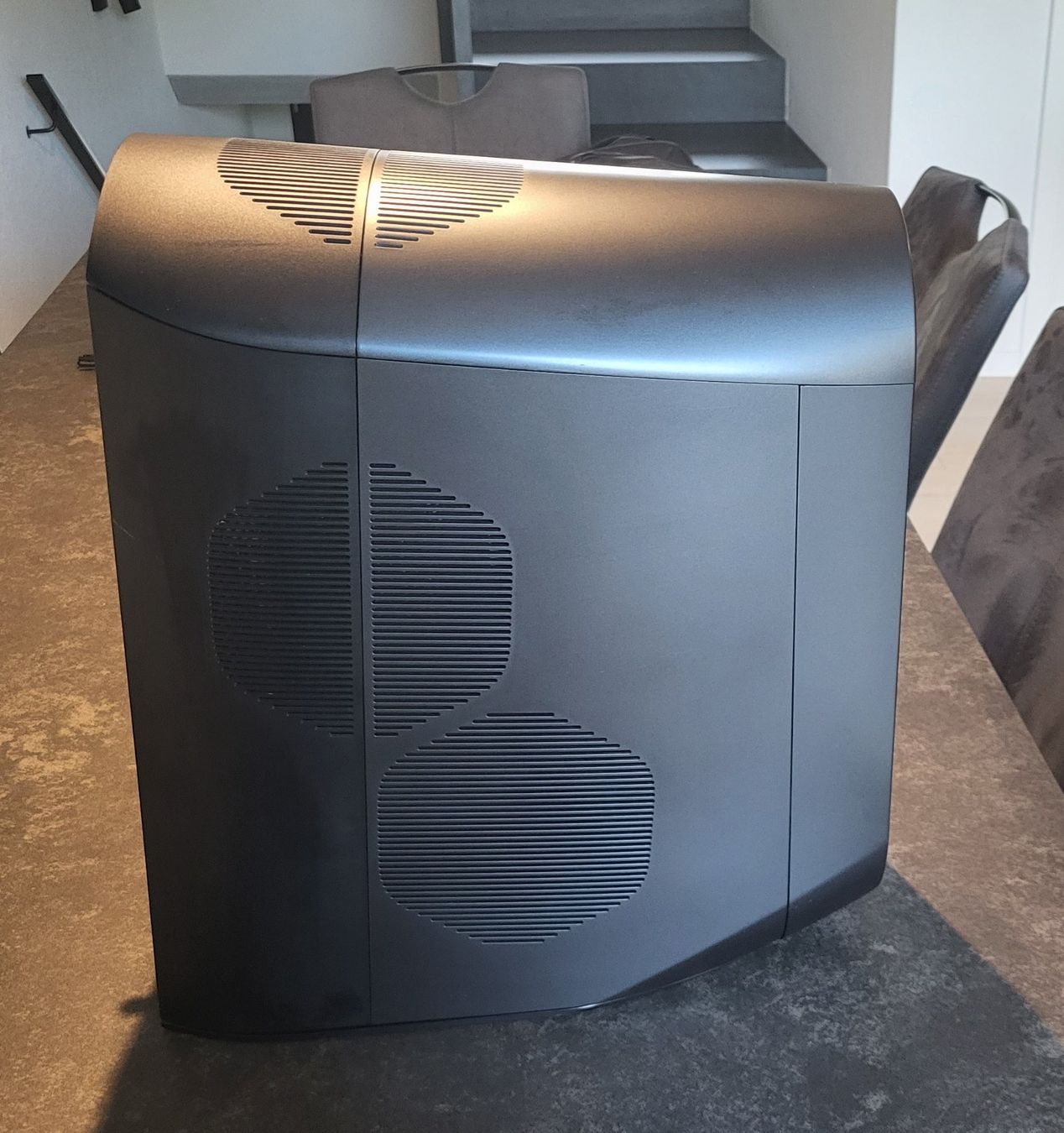 Alienware PCs: Alienware Aurora R9 RTX2080ti – Gebraucht aus Lully FR von  3