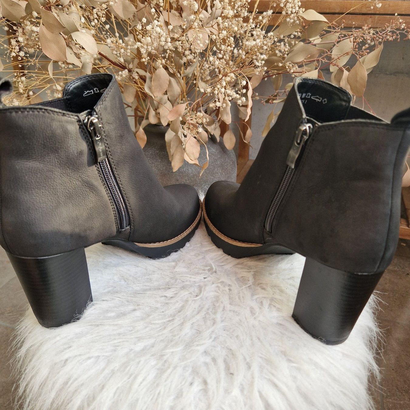 Scarpe da donna: 5th Avenue Schuhe / Stiefeletten 38.5 – Usato da Nendeln venduto da Zopfie_ 8