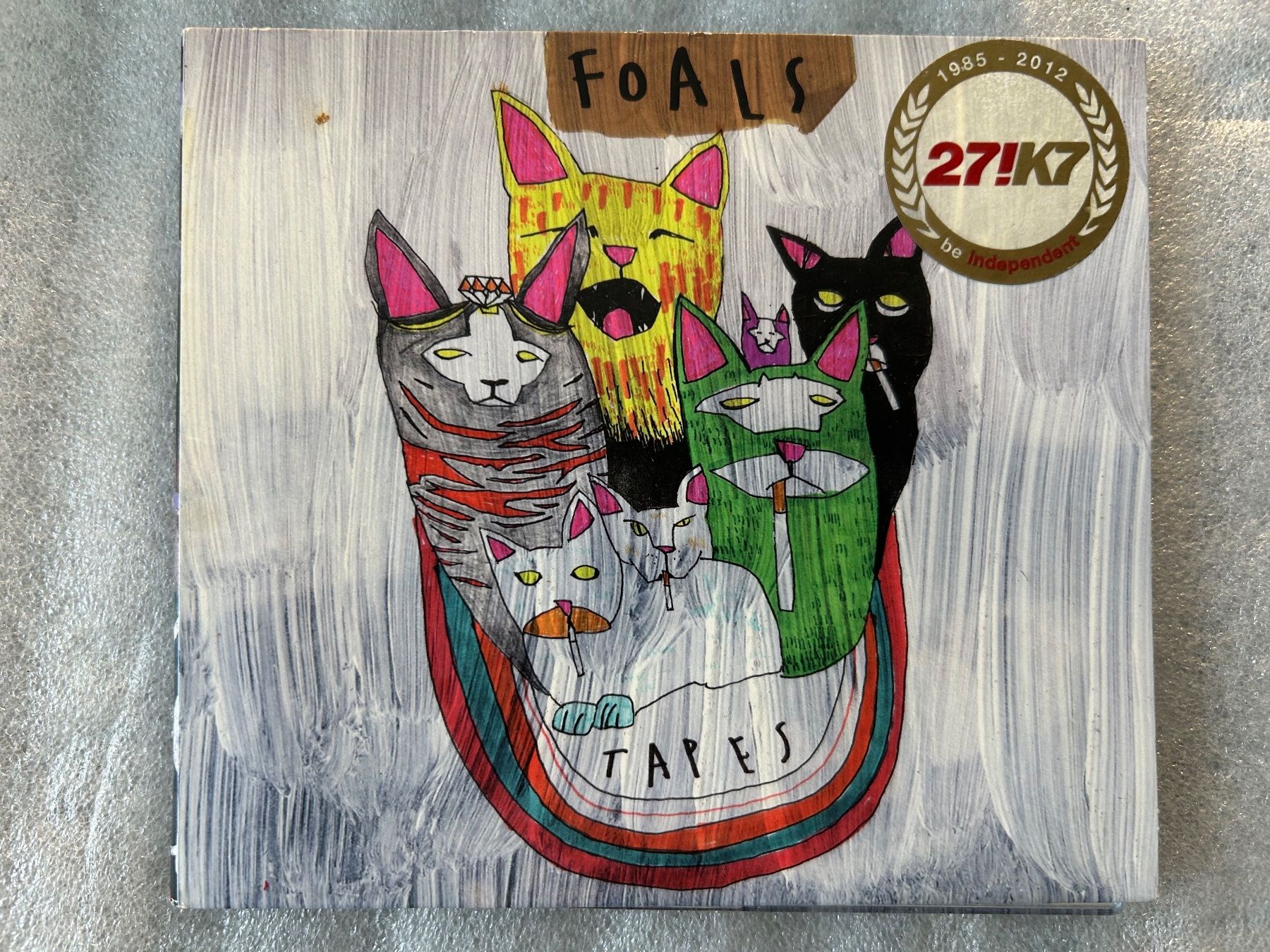 CDs: Foals - Tapes - CD – Gebraucht aus La Chaux-de-Fonds von jacq_LaTsch0