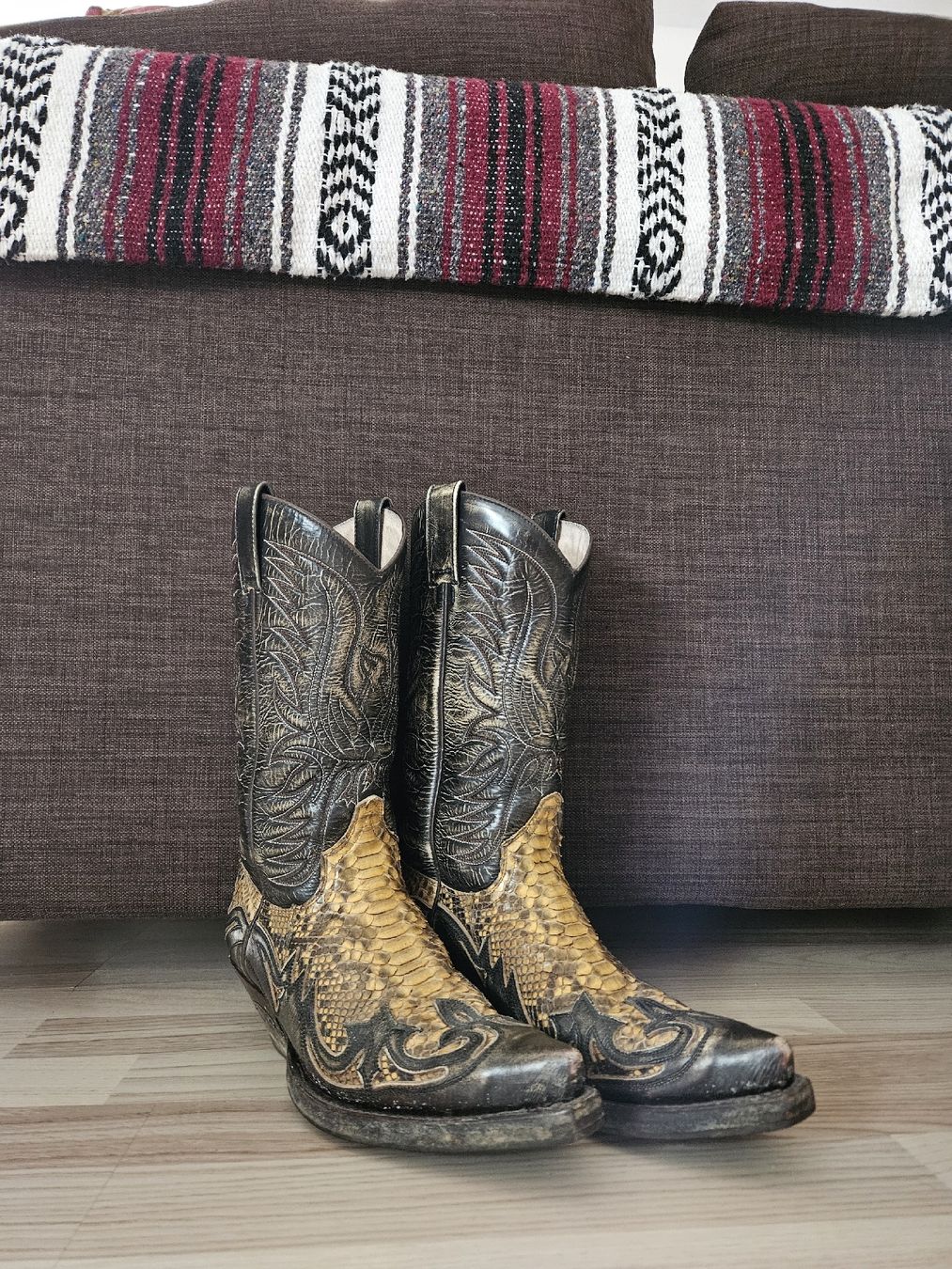 Sendra Scarpe da uomo: Sendra Python Cowboy Boots Handmade gr.39 – Usato da einsiedeln venduto da TheMullets