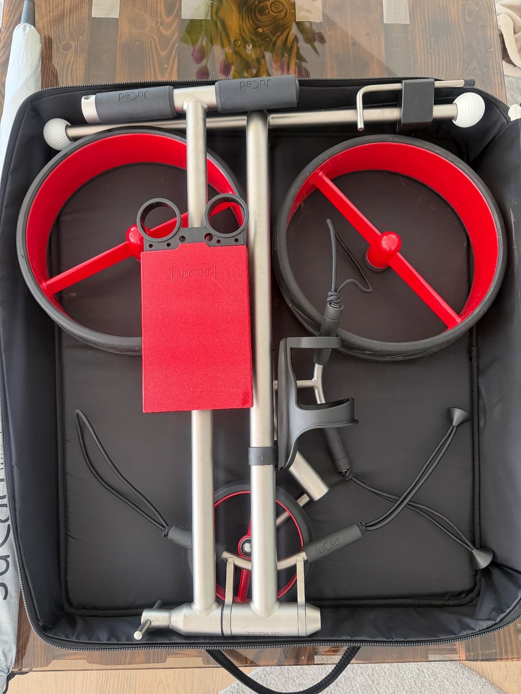 Jucad Trolley: JuCad Ghost Titan manuell mit Teleskop Golfschirm Silber – Usato da Nürensdorf venduto da DaniSkywalker 8