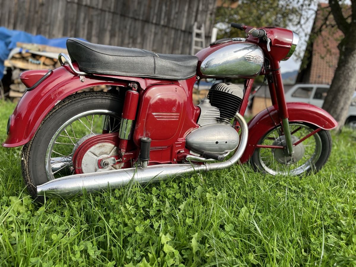 Jawa Strada: Jawa 559 250ccm – Difettoso da Ballwil venduto da snap-master 2