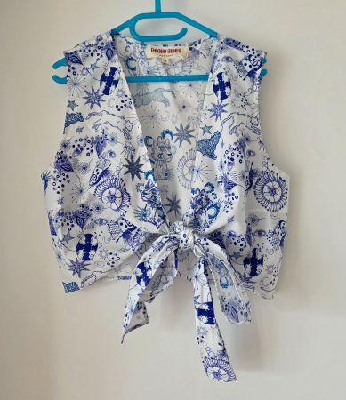 Emporio Sirenuse Magic Mushroom Cropped Bow Top Size 38