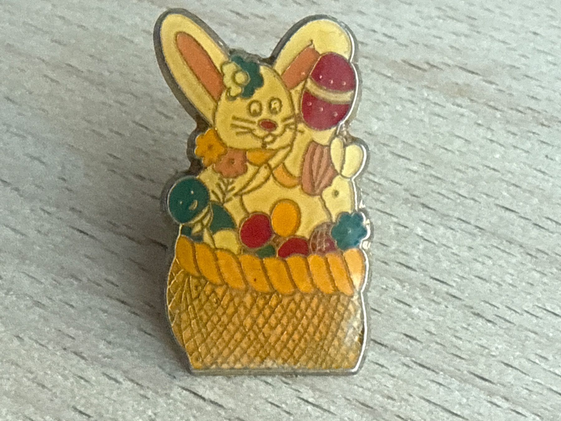Placchette & Badge: Pin Osterhase – Usato da Glattbrugg venduto da Schweigmatt