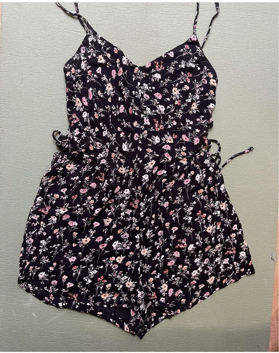 Tute: Beautiful onesie – Nuovo e nell'imballaggio originale da Opfikon venduto da MabelCouture 2