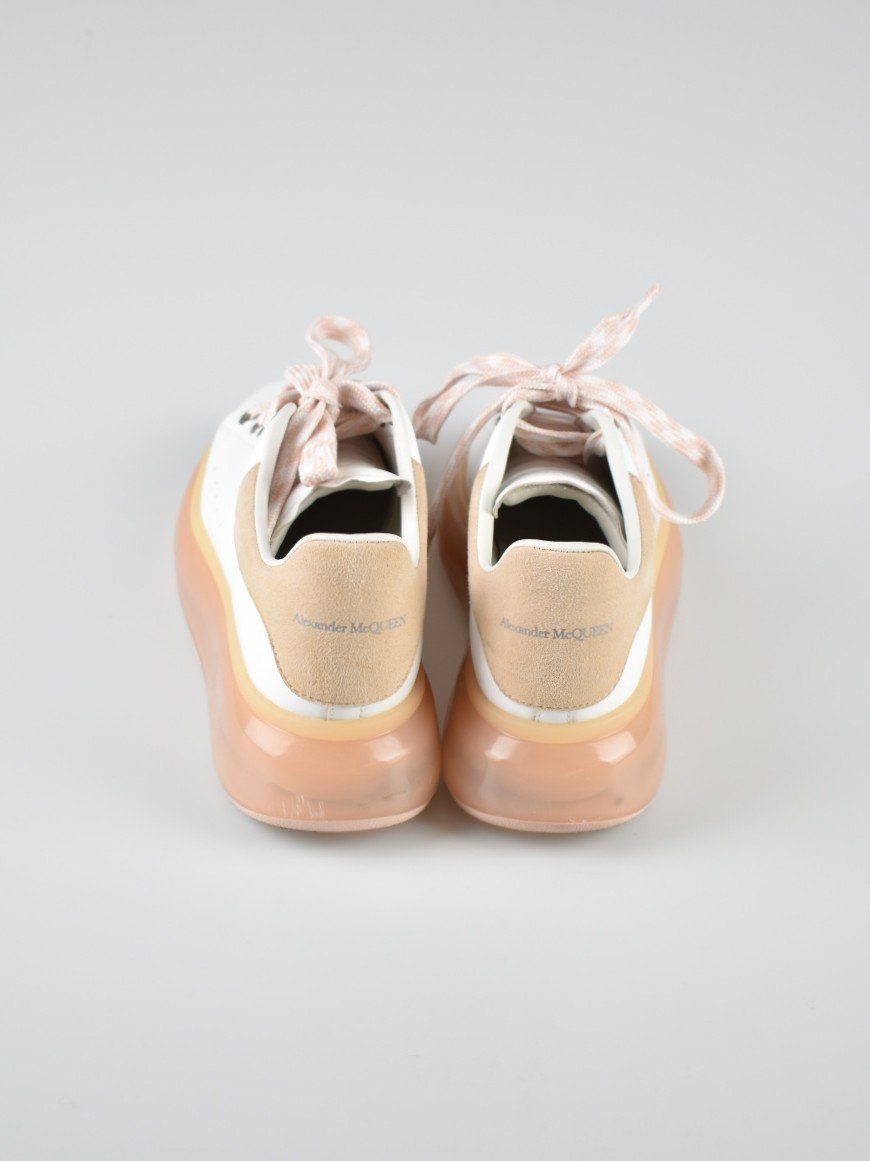 Alexander Mcqueen Scarpe da donna: Alexander McQueen Oversize Leder Sneakers Gr.38 – Usato da Nürensdorf venduto da 2ND_STORY 2