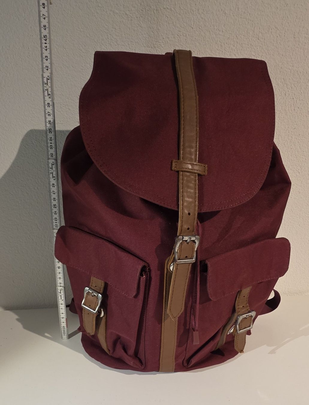Herschel Zaini: Neuwertiger Herschel Rucksack, bordeauxrot – Usato da Wichtrach venduto da Croianer 1