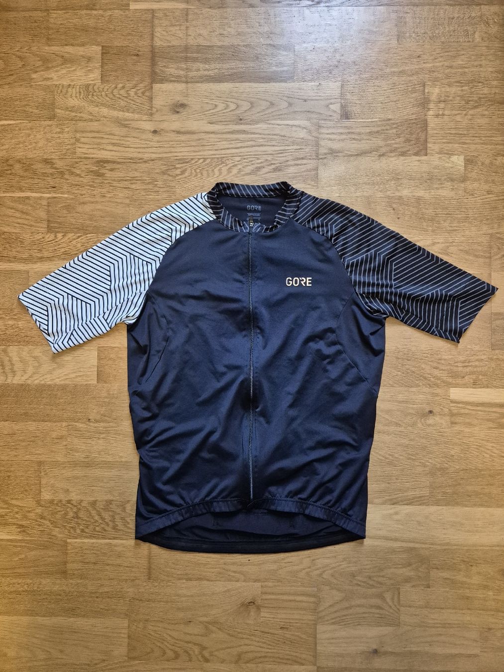 Canottiere & Pantaloni: Gore Wear C5 Trikot – Usato da Magden venduto da bepes