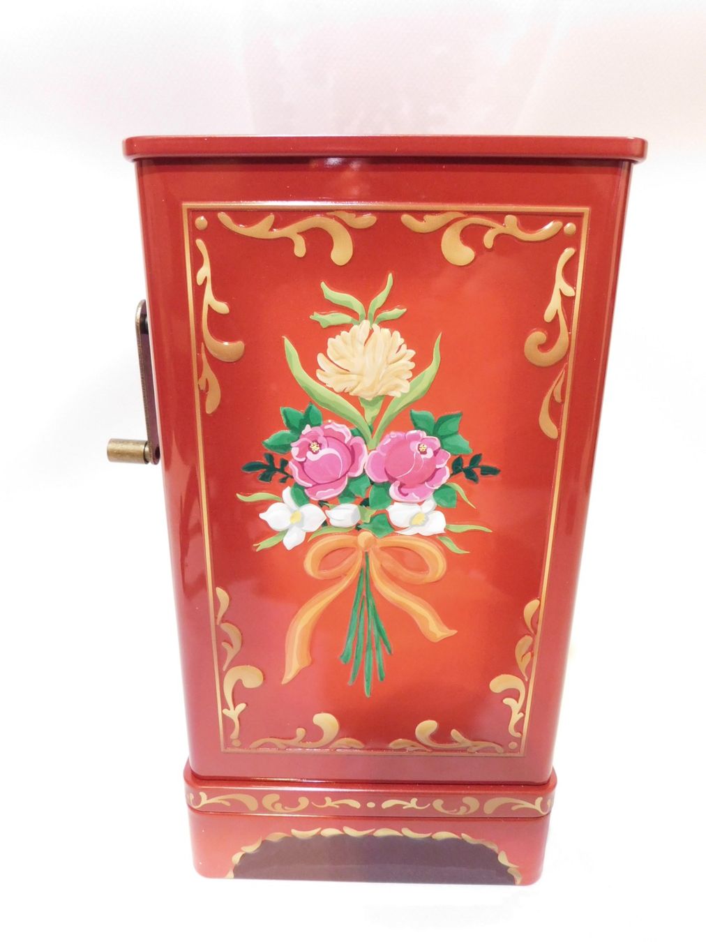 AluBox Autres décorations & accessoires: Basler Leckerli Dose mit Musik – D'occasion à Emmenbrücke par Ulisse-22 1