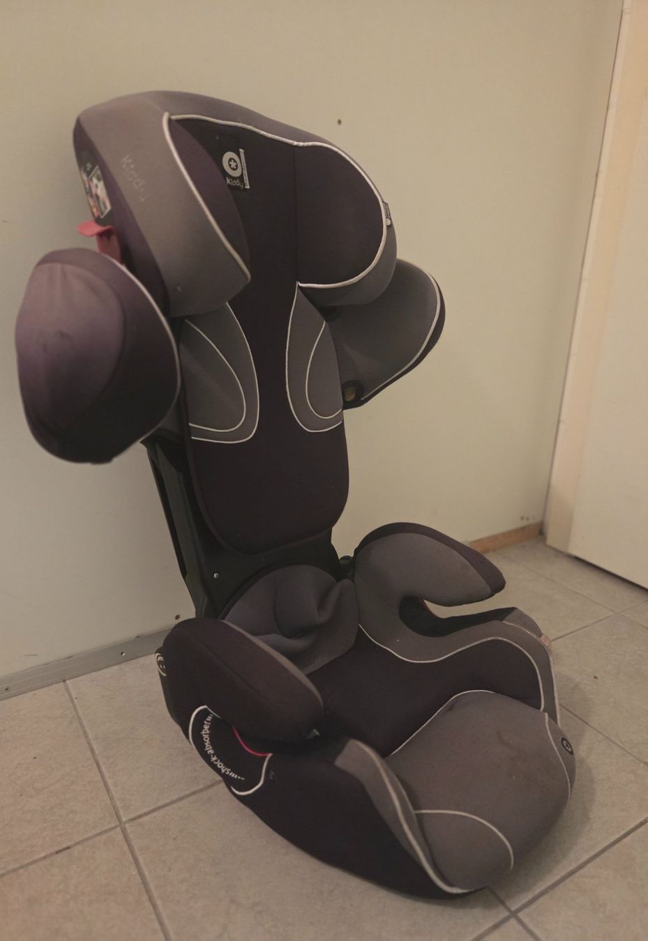 Kiddy Seggiolini per auto: Kindersitz von Kiddy 15-36 kg – Usato da Hochdorf venduto da Maxii