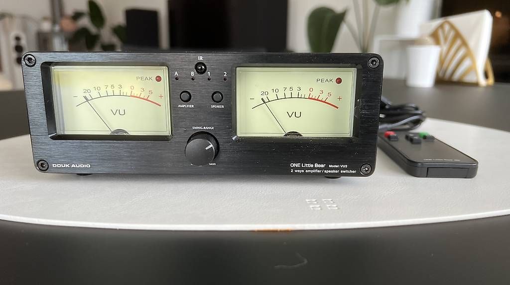 Verstärker: Douk VU3 - 2 Amp / 2 Speaker Switch – Gebraucht aus Meggen von Hobst
