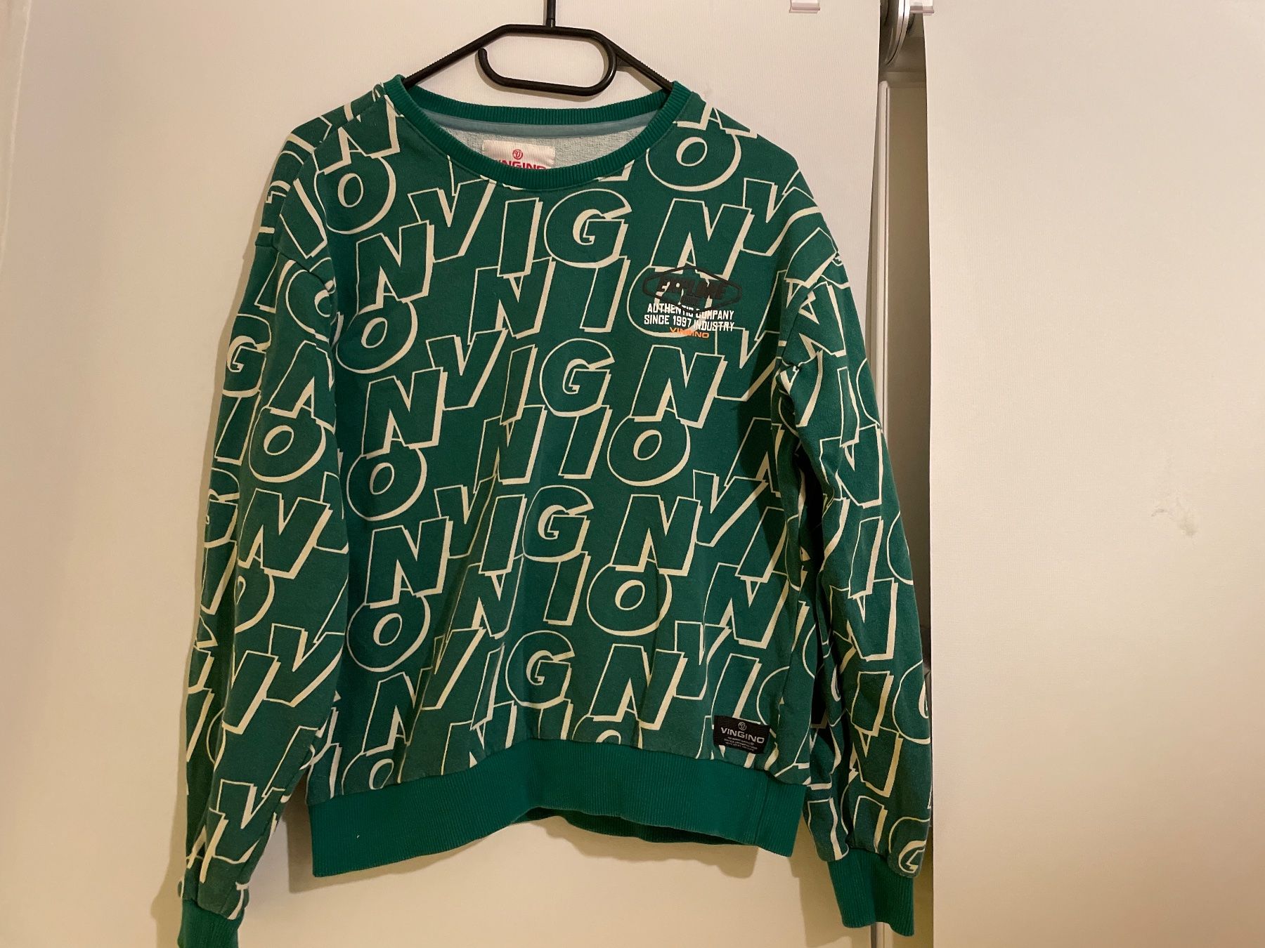 Vingino Maglioni & Felpe: Dunkelgrüner VINGINO Denim Pullover Gr. 164 – Usato da Frasnacht venduto da GracyStore