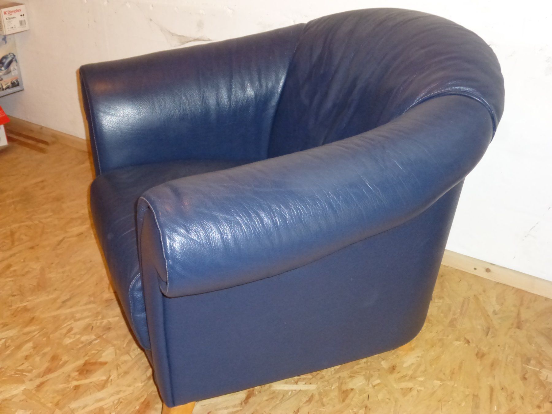 Poltrone: Leder polstersessel blau – Usato da Winterthur venduto da ricofly 2